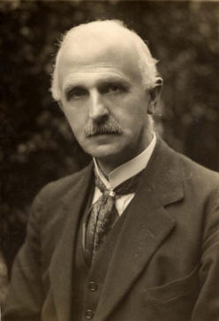 a mature Frances Edward Pollard