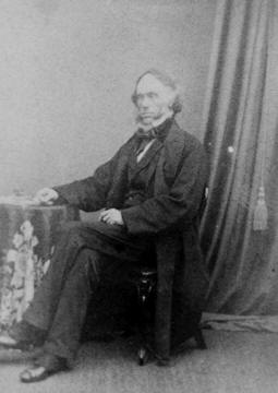 another photo of Edward Richardson